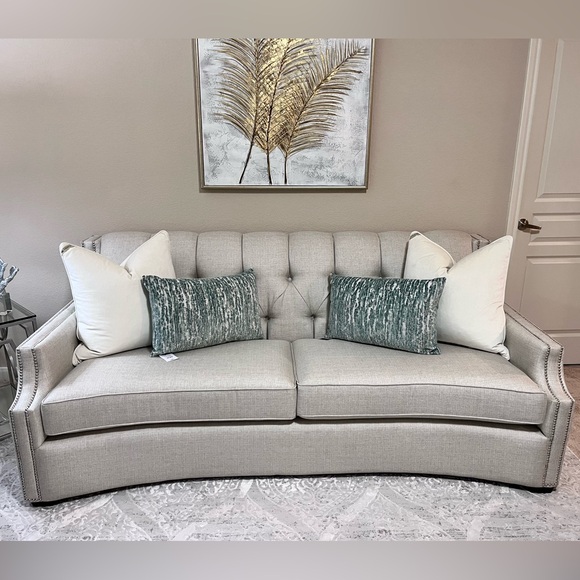 1-NWT CALDEIRA CUT VELVET DESIGN DECORATIVE PILLOW Read description for details - Picture 5 of 13